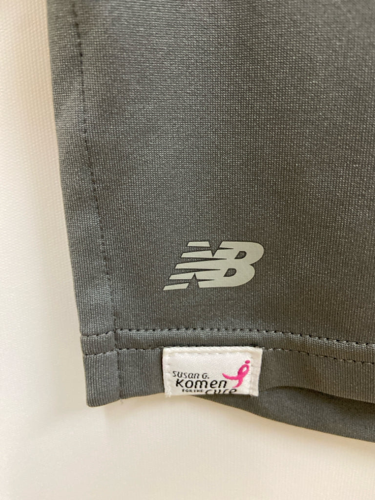 New Balance Size L Gray Athletic Leggings