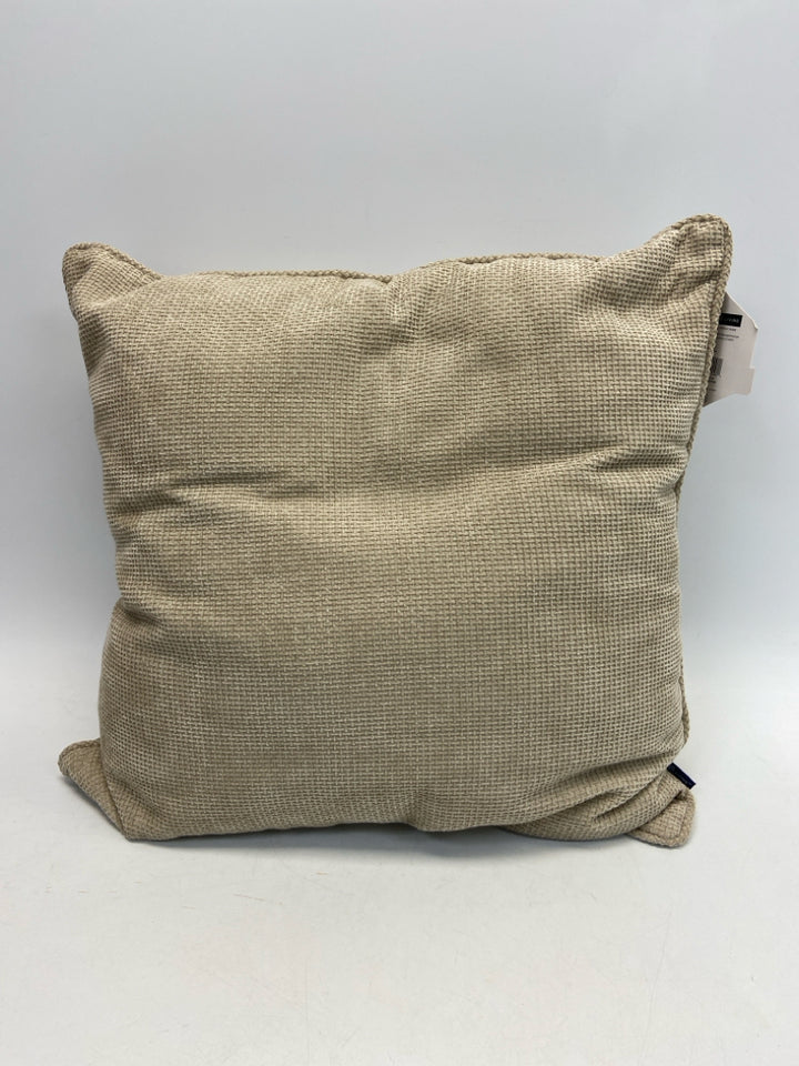 NWT Beige Speckles Pillow
