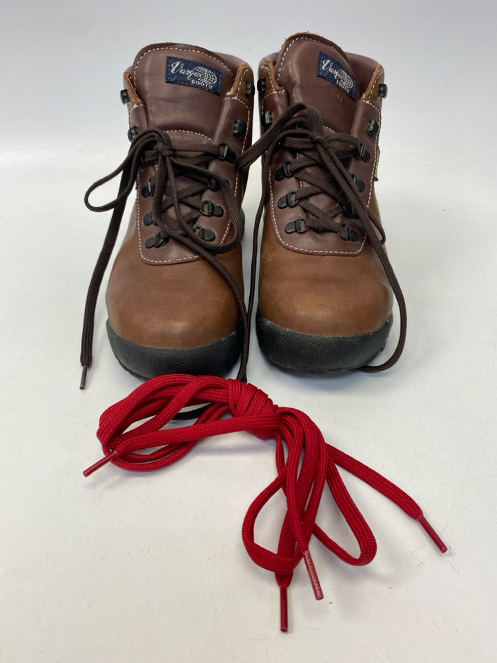 Size 10.5 Brown Lace-Up Men&