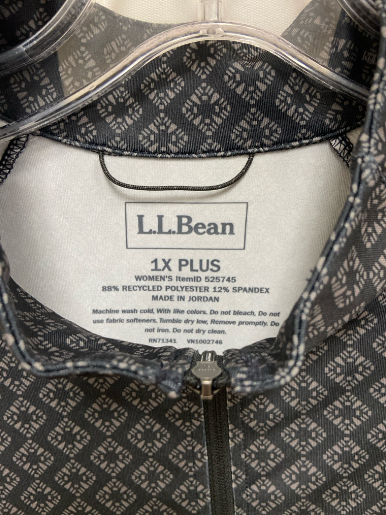 L L Bean  SIZE  1X Black Taupe Squares Quarter Zip Plus Size Top