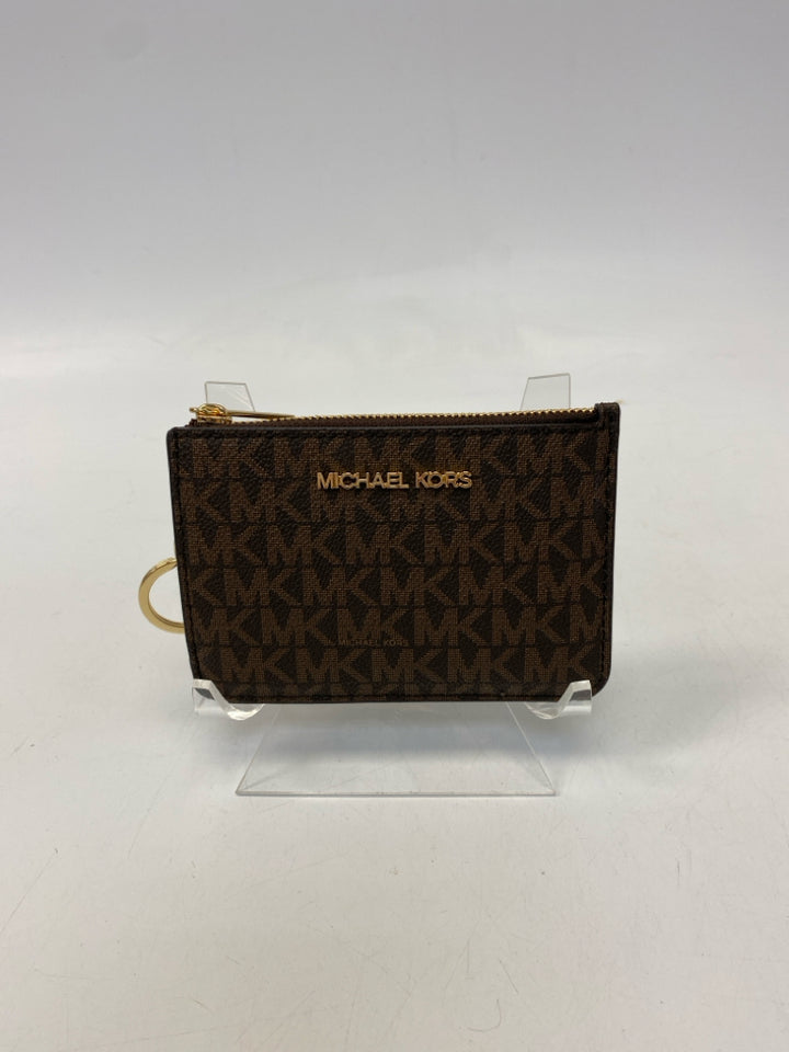 NWT Michael Kors Dark Brown Signature Keychain