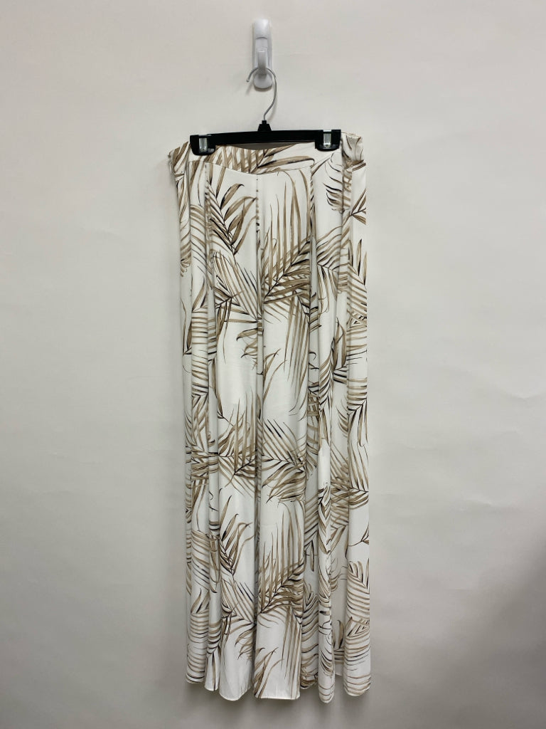 Wht House/Blk Mkt Size 4 White/Black Beige Maxi Ladies Skirt