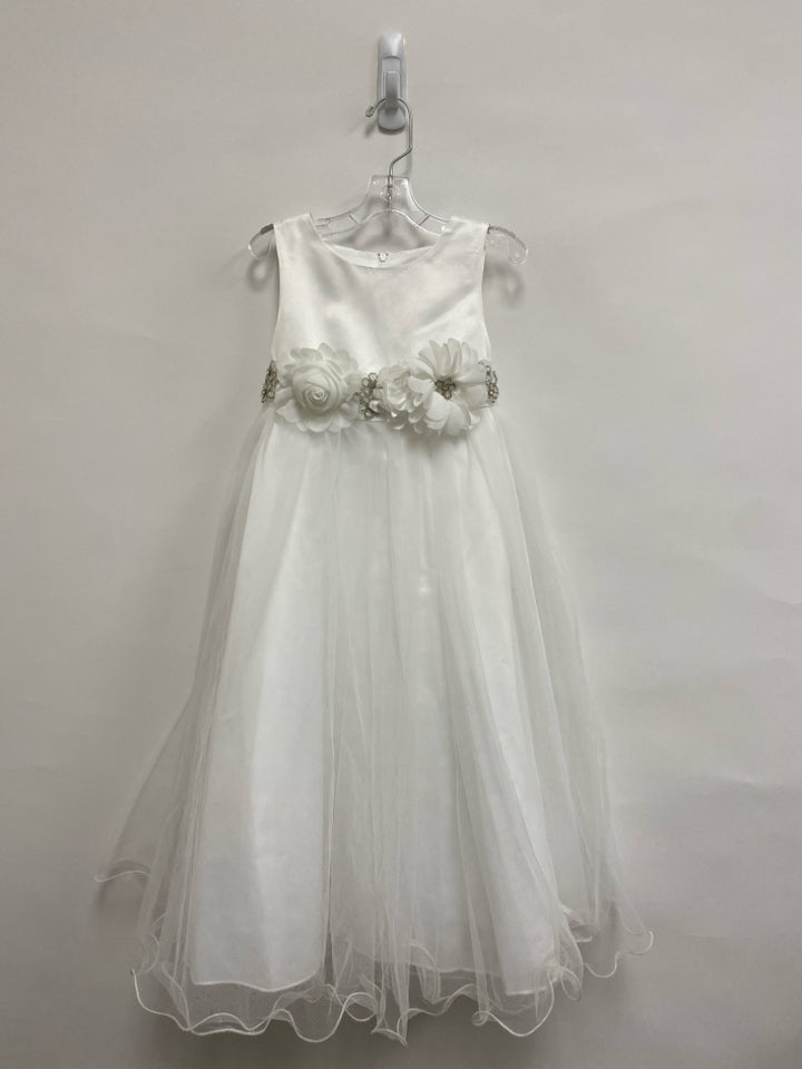 Chantilly Place SIZE 4T White Flowers Sleeveless Girl&