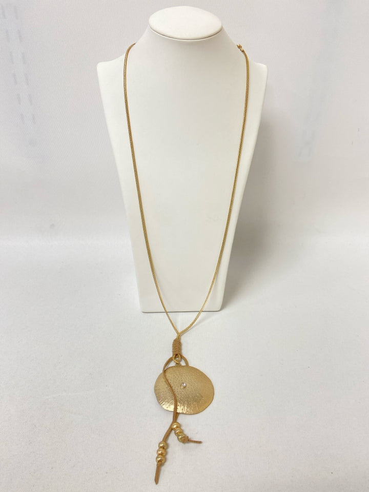 NWT Chico&
