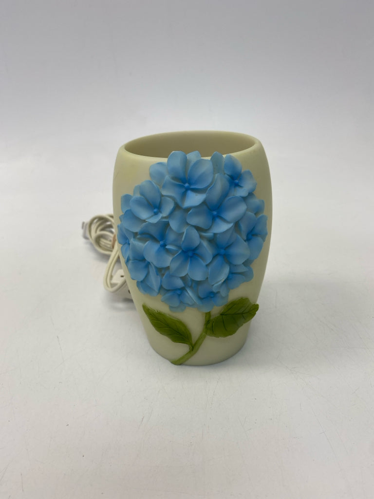 Cream Blue Lamp
