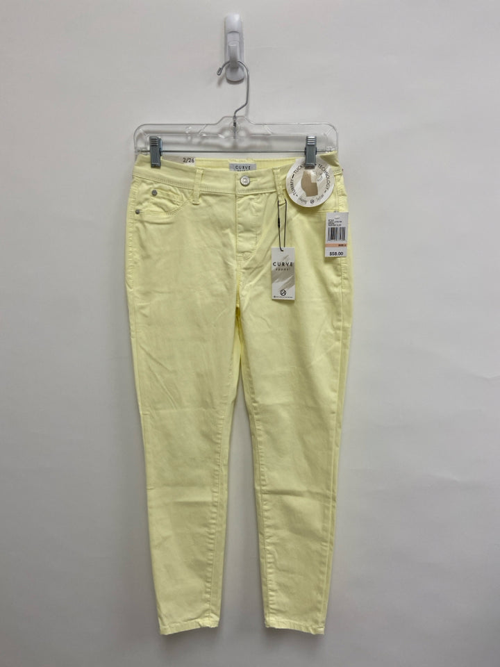 NWT Curve Appeal Size 2 Pale Yellow Ladies Jeans