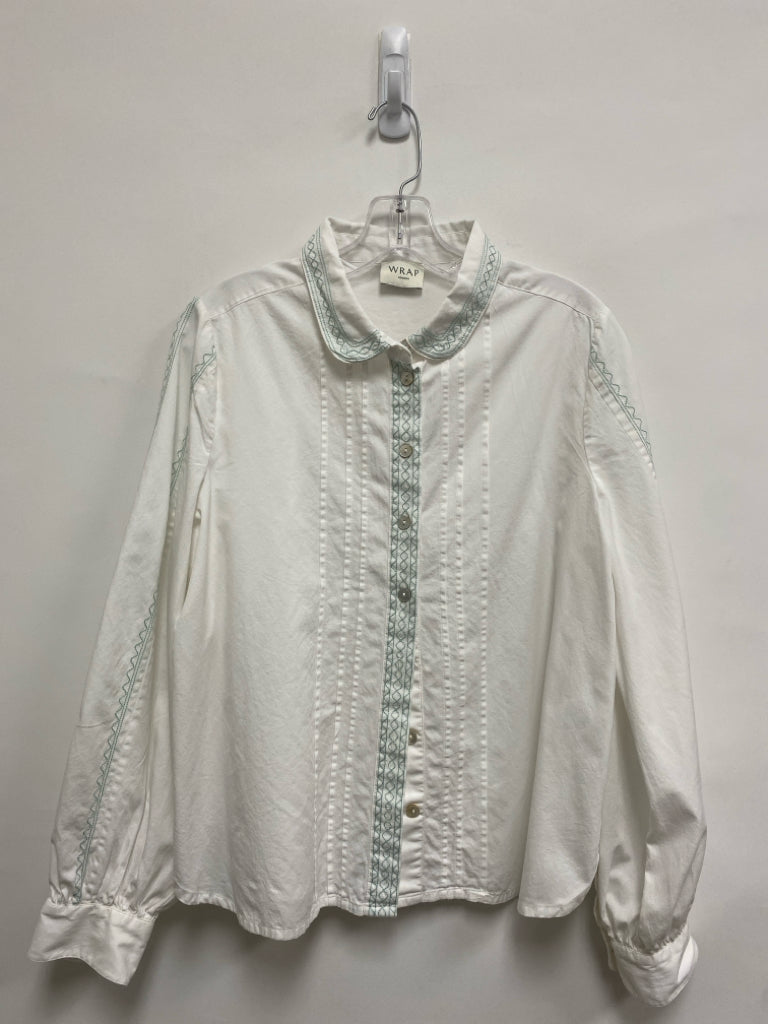 Size 10 White Blue Embroidered Ladies Top