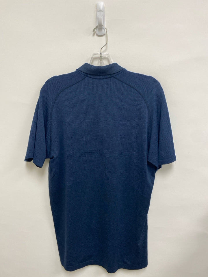 Lululemon Size L Navy Polo Men&