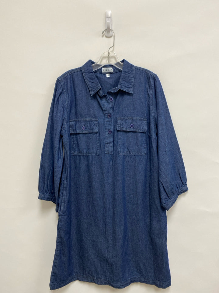 NWT dash Size M Blue Ladies Dress