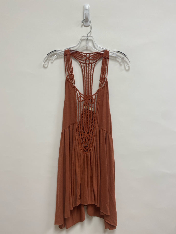 NWT Buckle Size S Rust Sleeveless Ladies Top