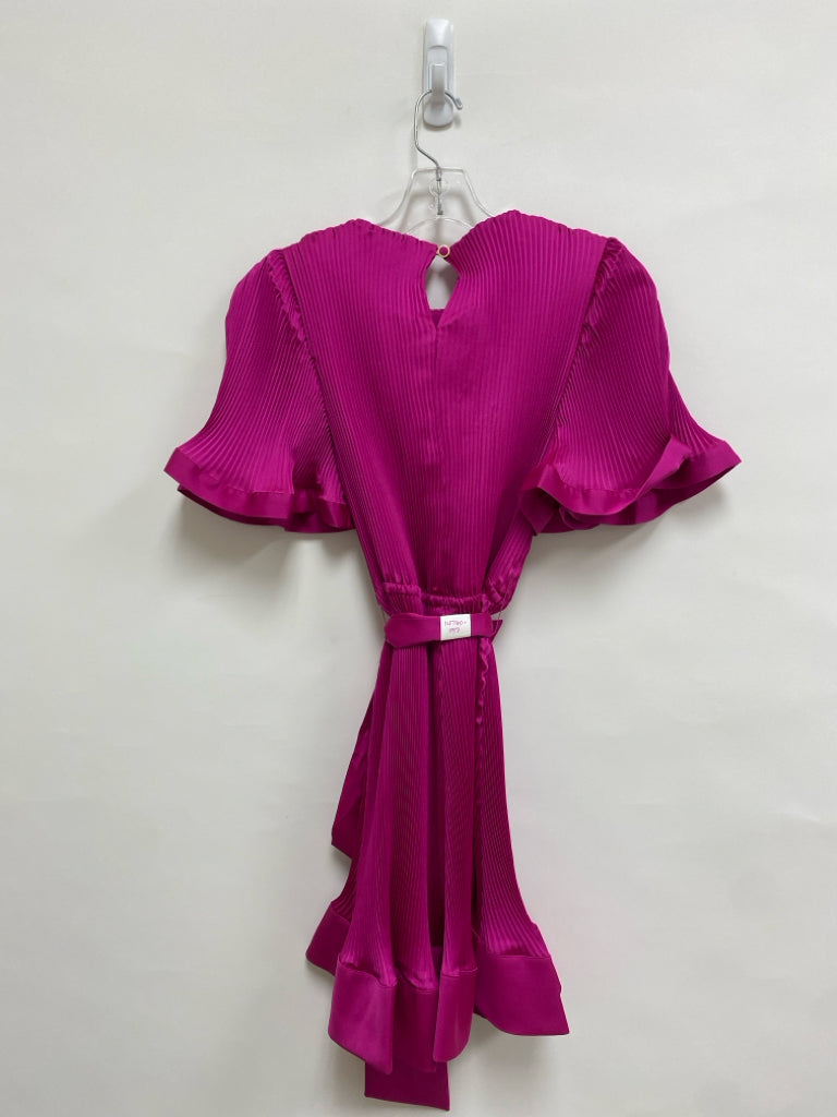 NWT MILLY Size 6 Hot Pink Pleated Ladies Dress