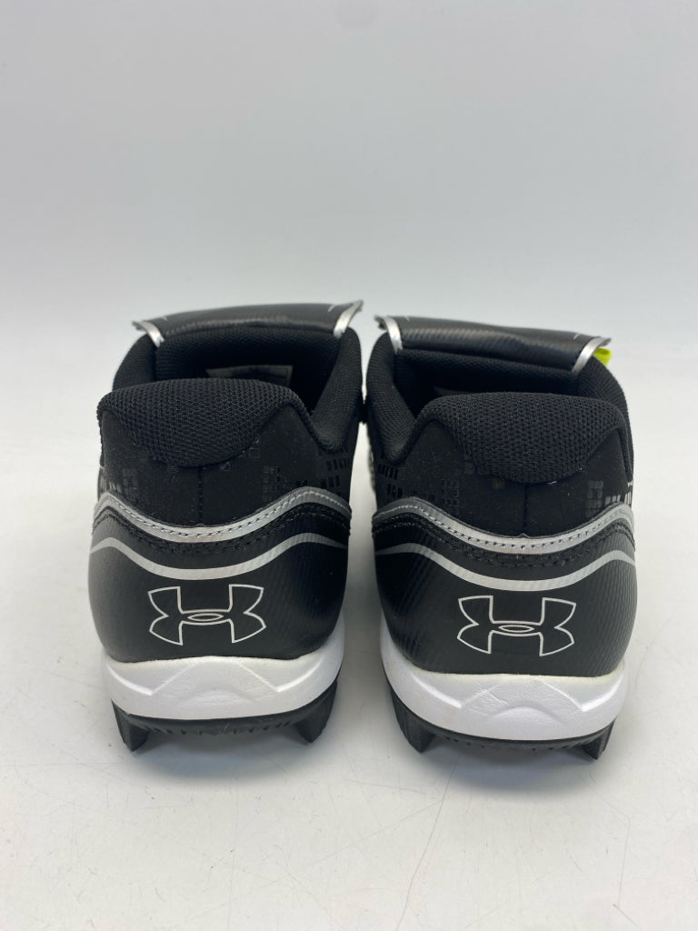 NEW Under Armour  Size 9 Black Lace-up Sneakers