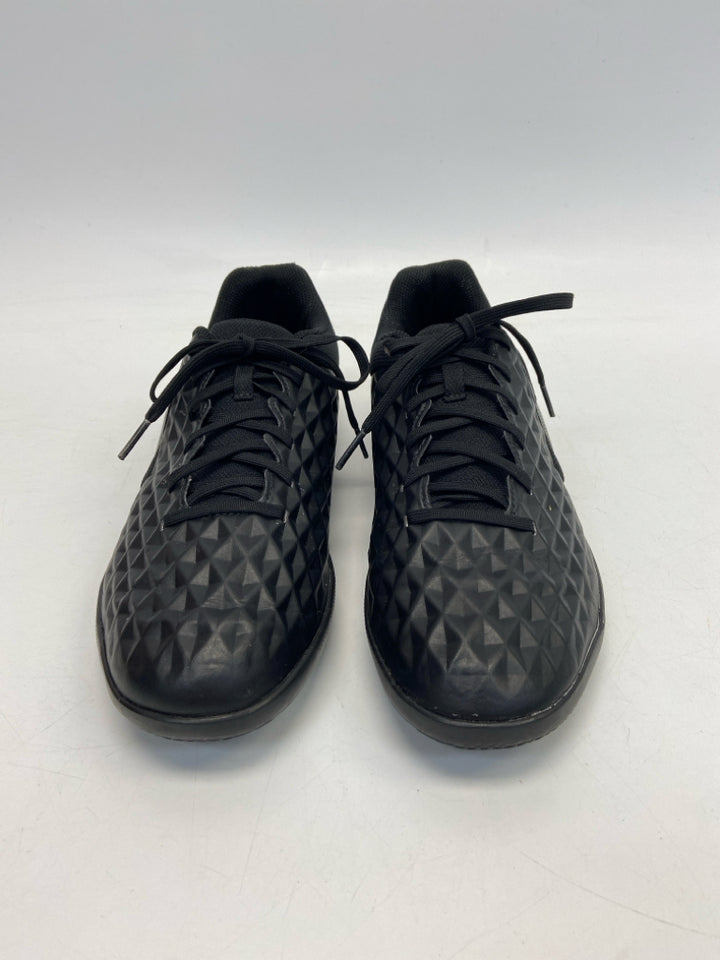 Nike Size 9.5 Black Men&
