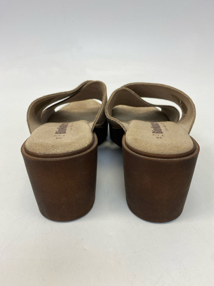 Size 7.5 Brown Sandals