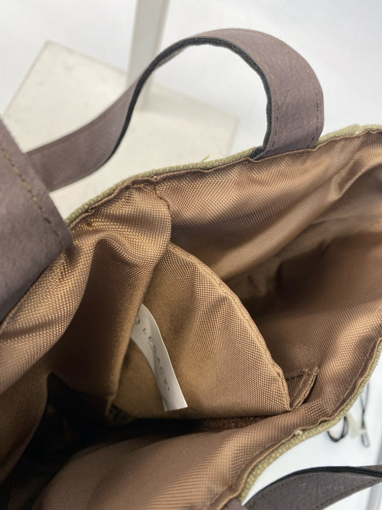 NWT Green Brown Canvas Barware