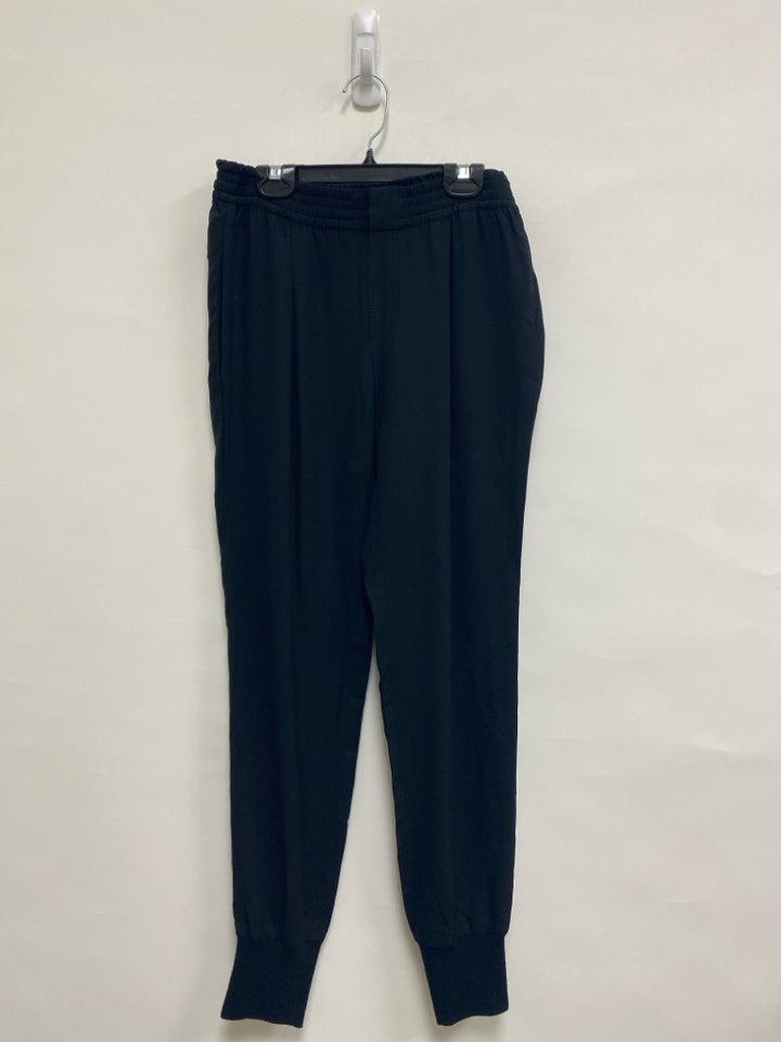 VINCE. Size XS Black Pull-on Ladies Pants