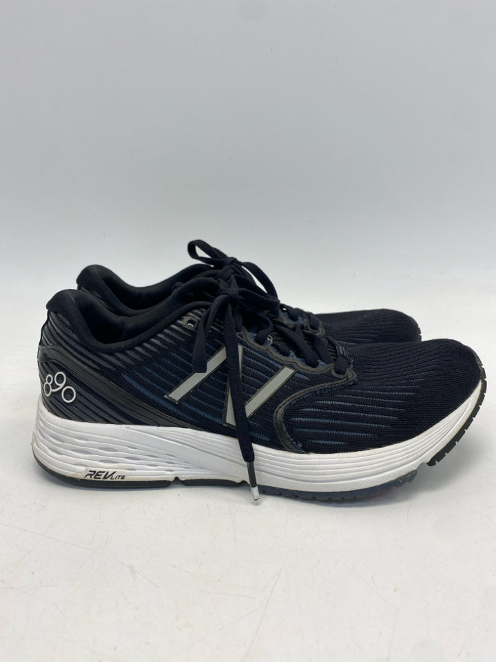 New Balance  Size 8 Black Gray Lace-up Sneakers