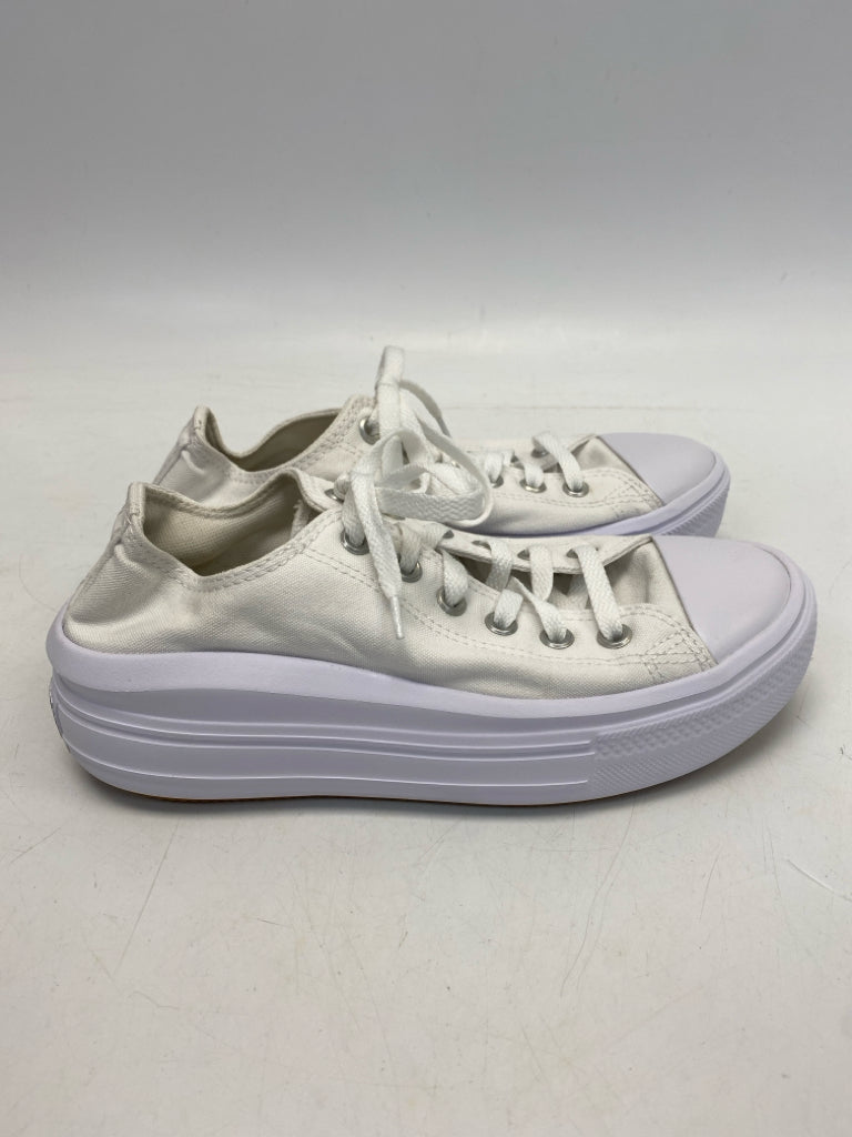 NWOT Converse  Size 9 White Lace-up Sneakers