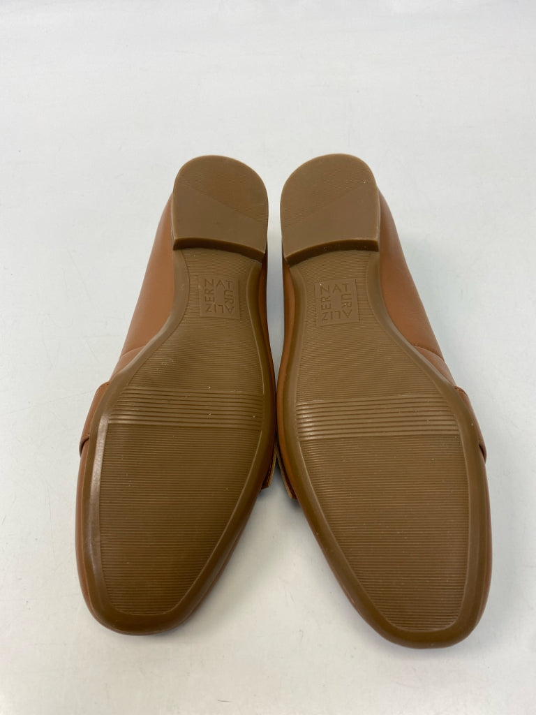 NWOT Naturalizer  Size 7.5 Brown Buckle(s) Flats