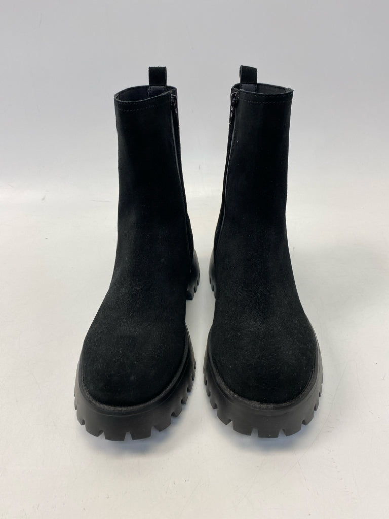 NWOT Vaneli US Shoe Size 8.5 Black Side Zipper Boots