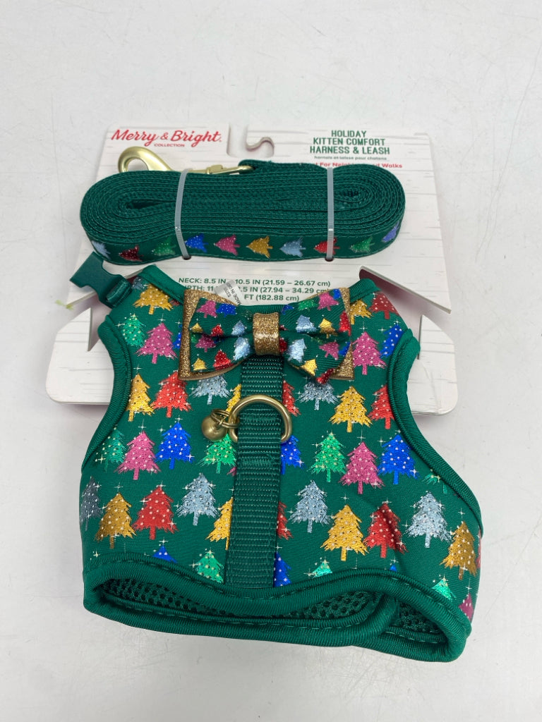 NEW/PKG Green Multi Color Christmas Pet Collar/Leash