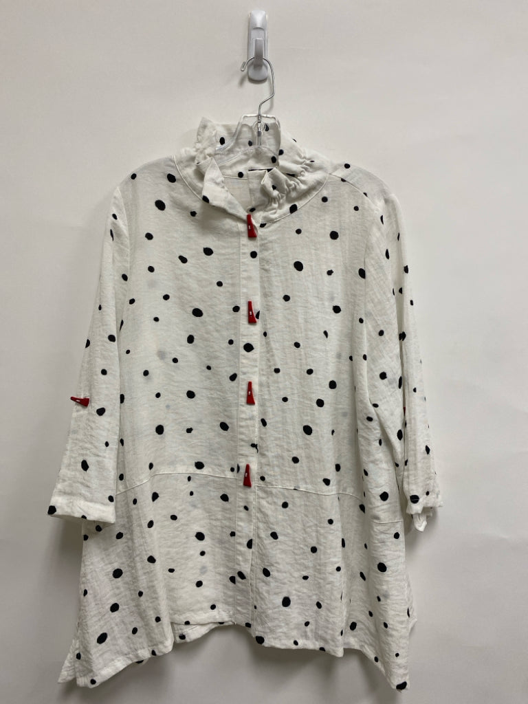 Y&amp;S Size XL White Black Dots Button Down Ladies Top