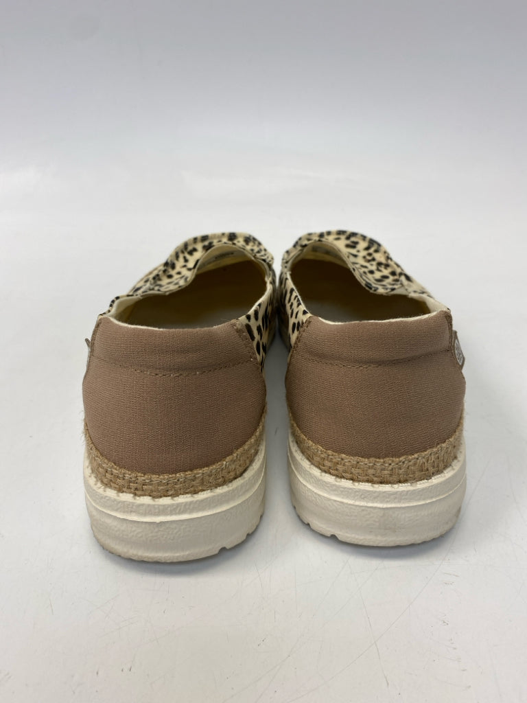 Hey Dude  Size 8 Tan Black Animal Print Sneakers