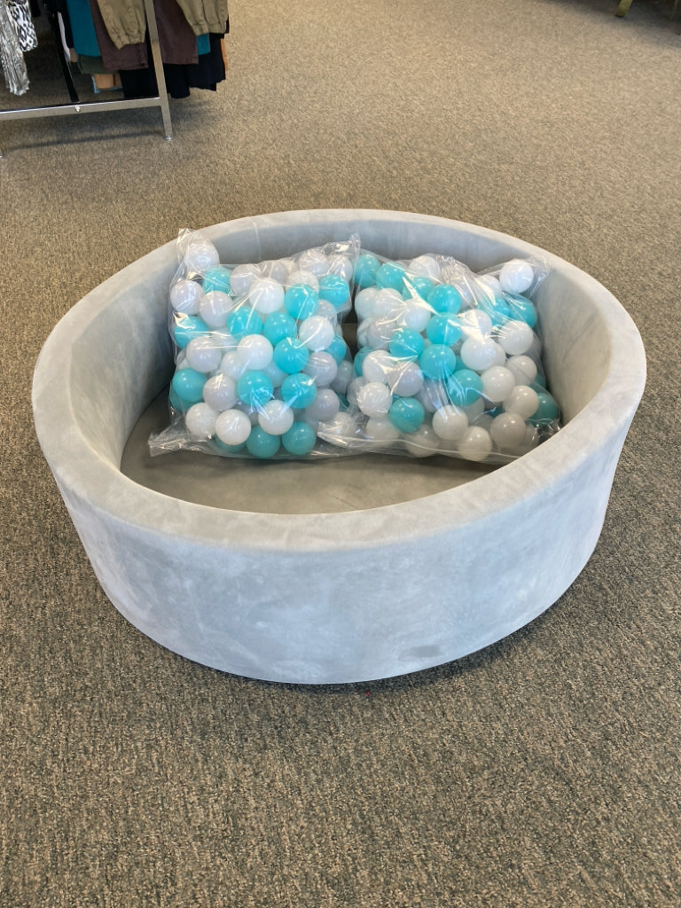 Gray Aqua/White Misc. Toy
