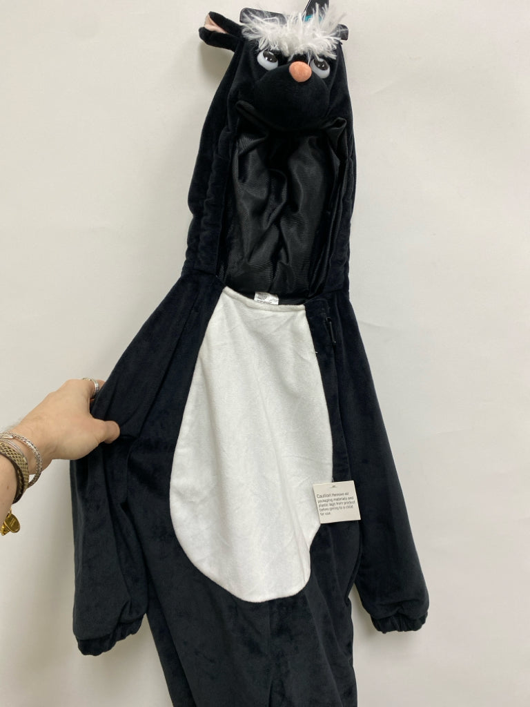 NWT SIZE 4/5 Black/White Girl&