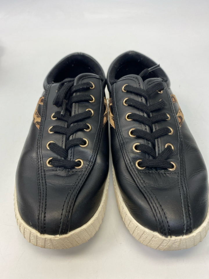 Tretorn  Size 7 Black Lace-up Sneakers