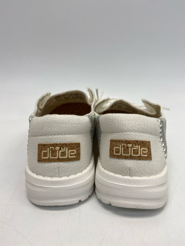 NWOT Hey Dude  Size 6 White Flats