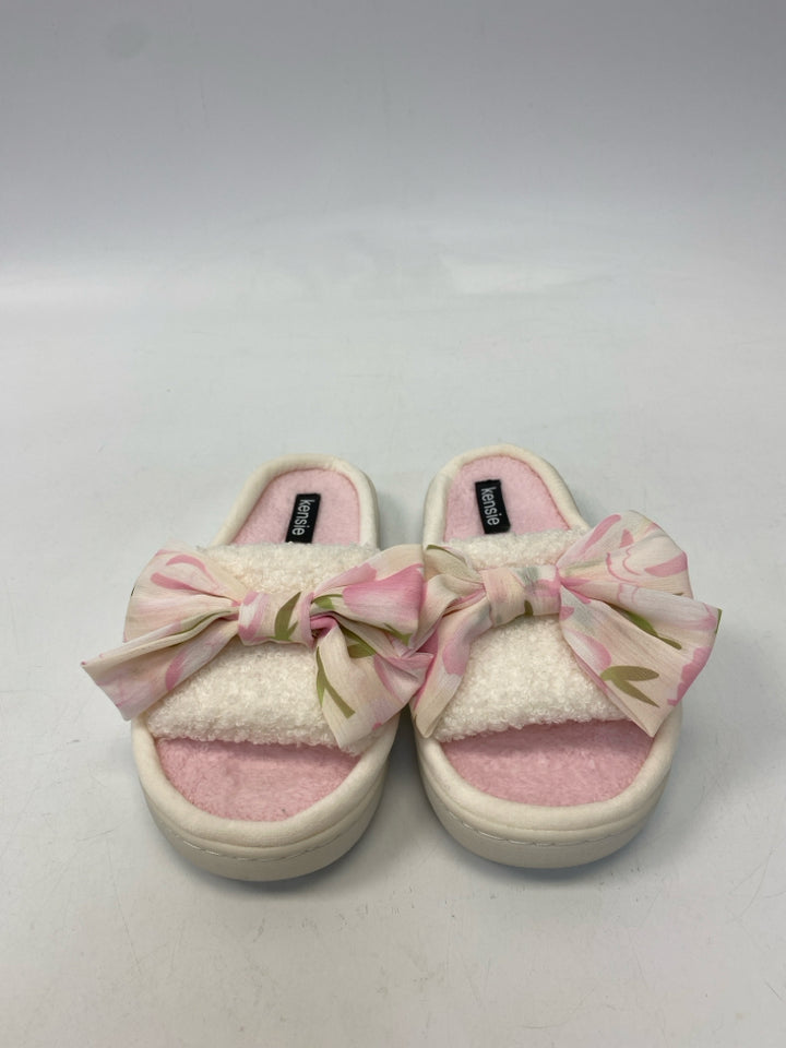 Kensie  Size 6/7 Cream Pink Bow(s) Slippers