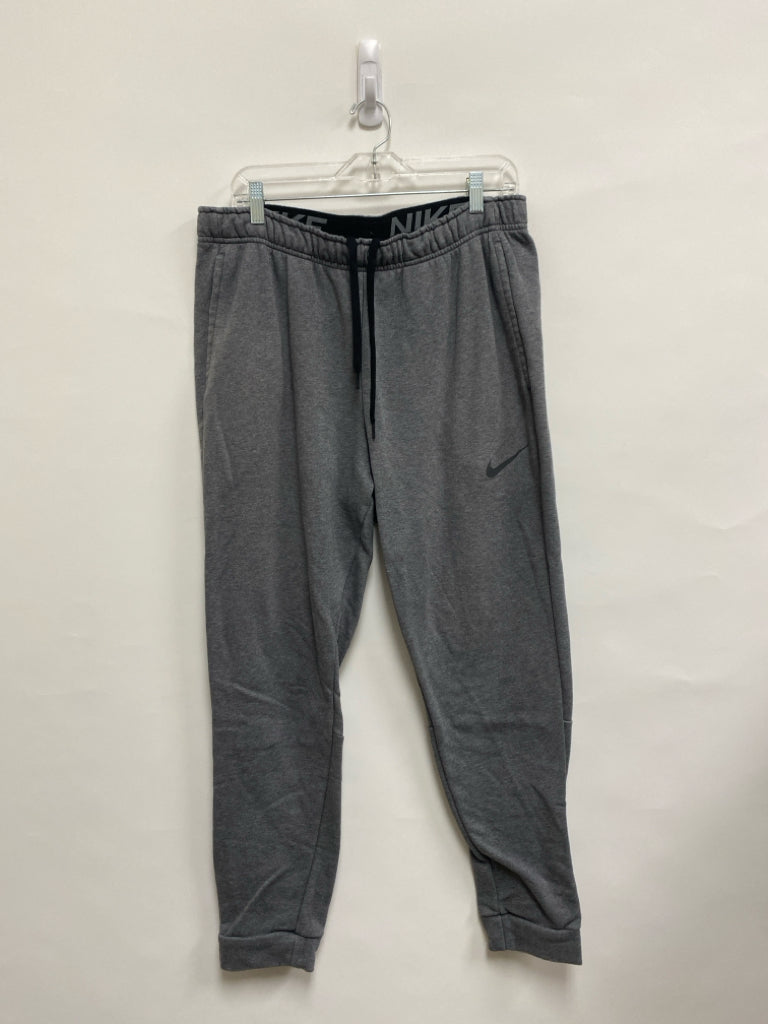 Nike Size XL Gray Men&