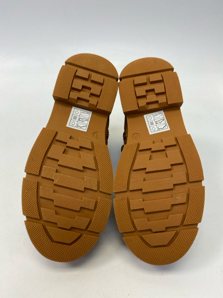 NWOT fabkids SIZE 3 Brown Lace-Up Boy&