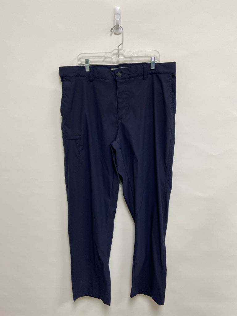 Size 40 Navy Men&