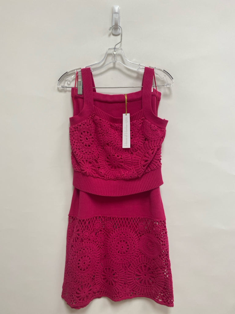 NWT House of Harlow Size S Hot Pink Sleeveless Knit Ladies 2pc Skirt