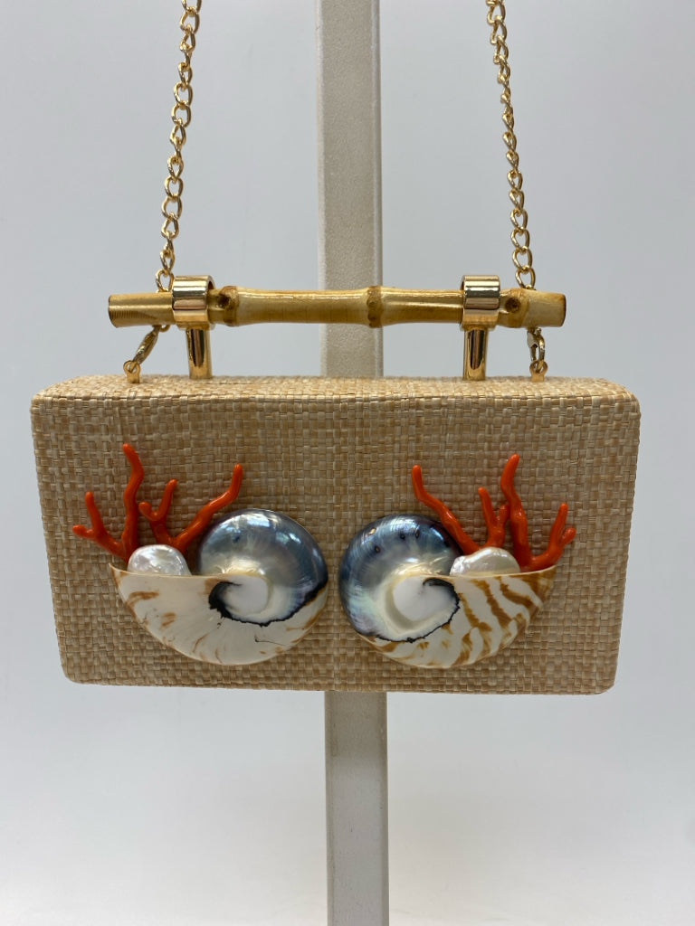 Studio Yay Natural Sea Coral Shell Handbag