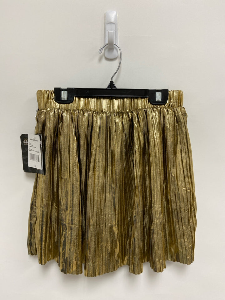 NWT Hello Kitty Size M Gold Pleated Ladies Skirt