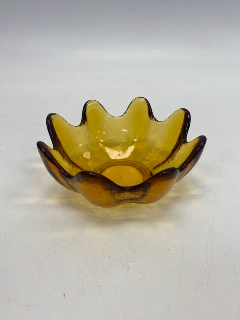 Blenko Amber Scalloped Glass Bowl(s)