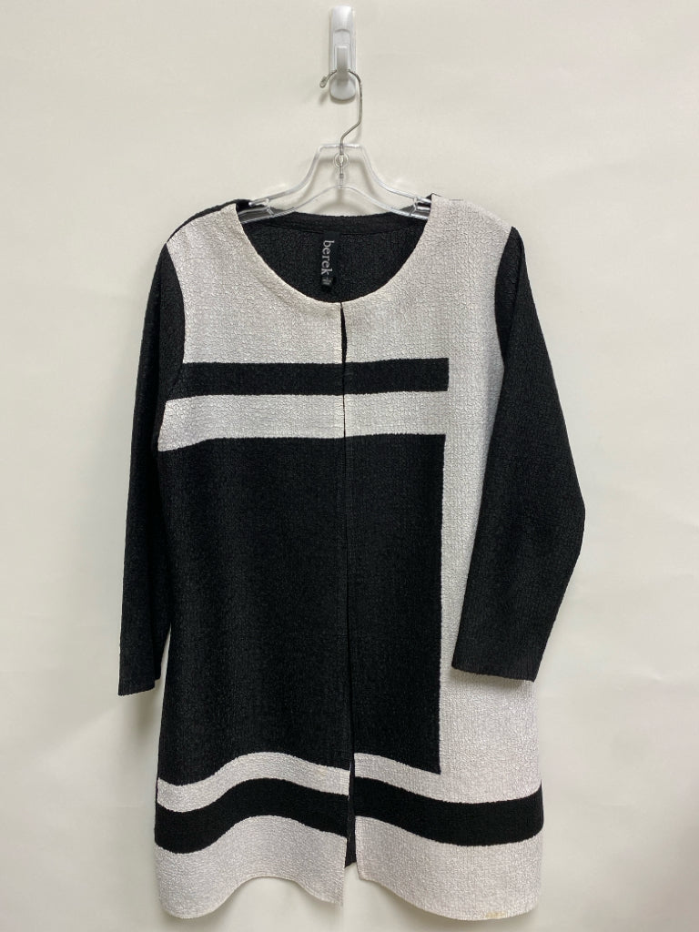 Berek Size L Black/White Crinkle Drape Ladies Jacket
