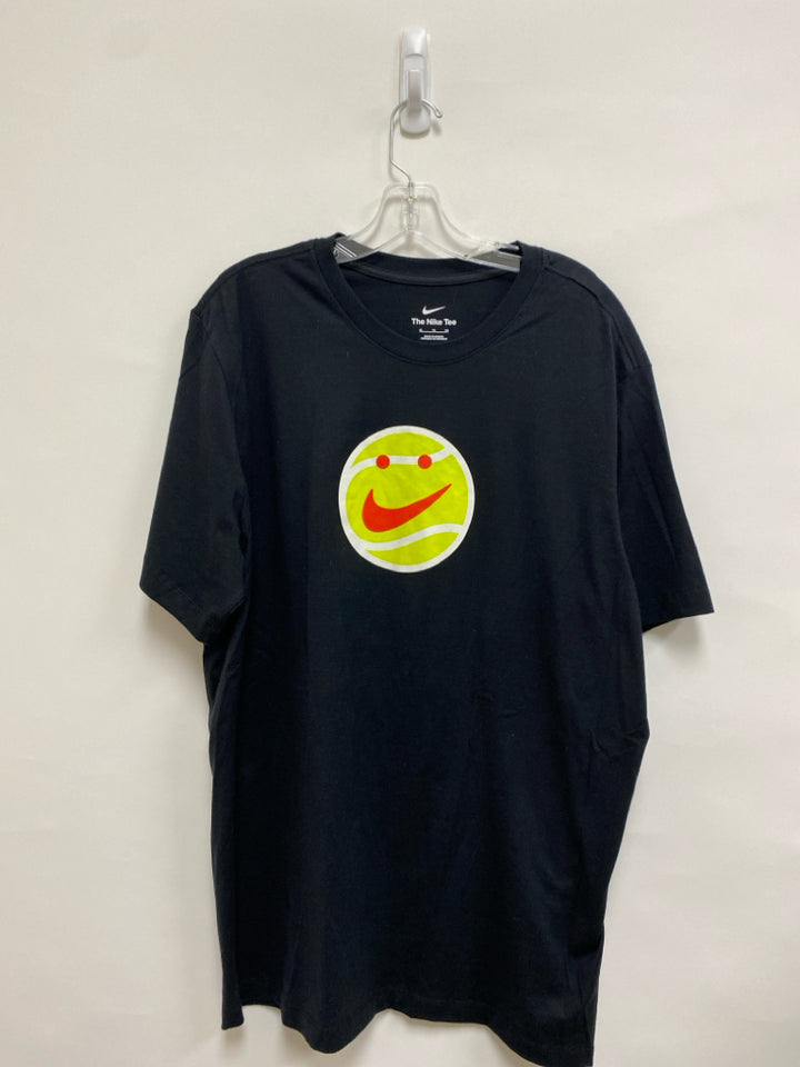 Nike Size XL Black Yellow/White Tennis Men&