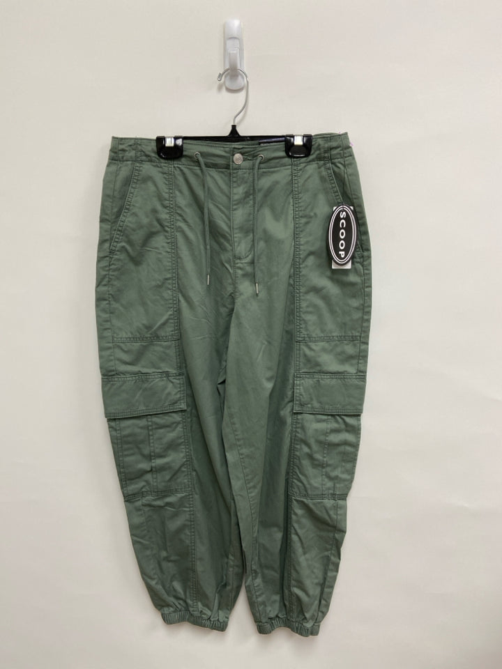 NWT Size XS Dusty Green Cargo Ladies Pants