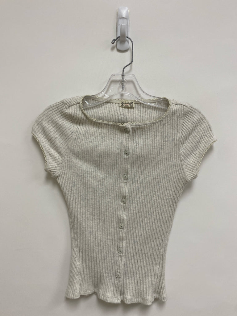 We The Free Size XS Pale Gray Ribbed Ladies Top