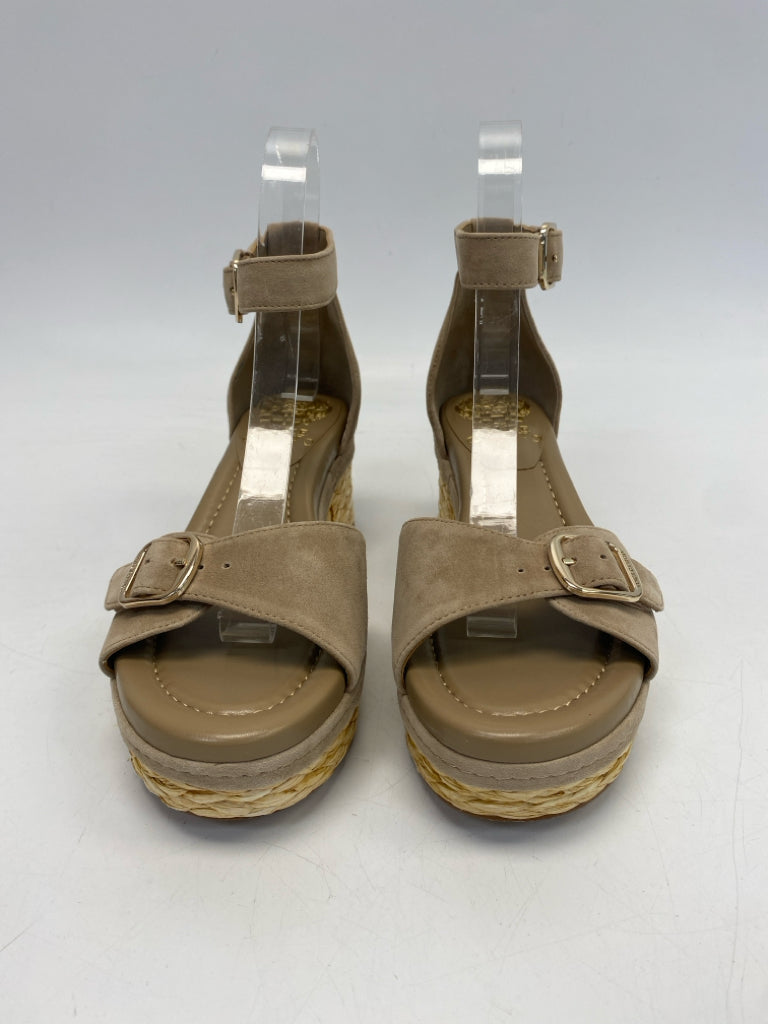 VINCE CAMUTO  Size 6.5 Tan Buckle(s) Sandals