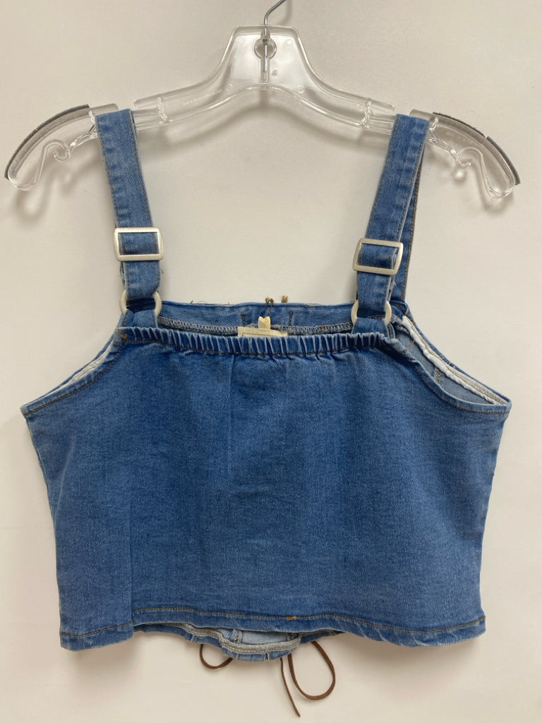 NWT Buckle Size L Blue Sleeveless Denim Ladies Top