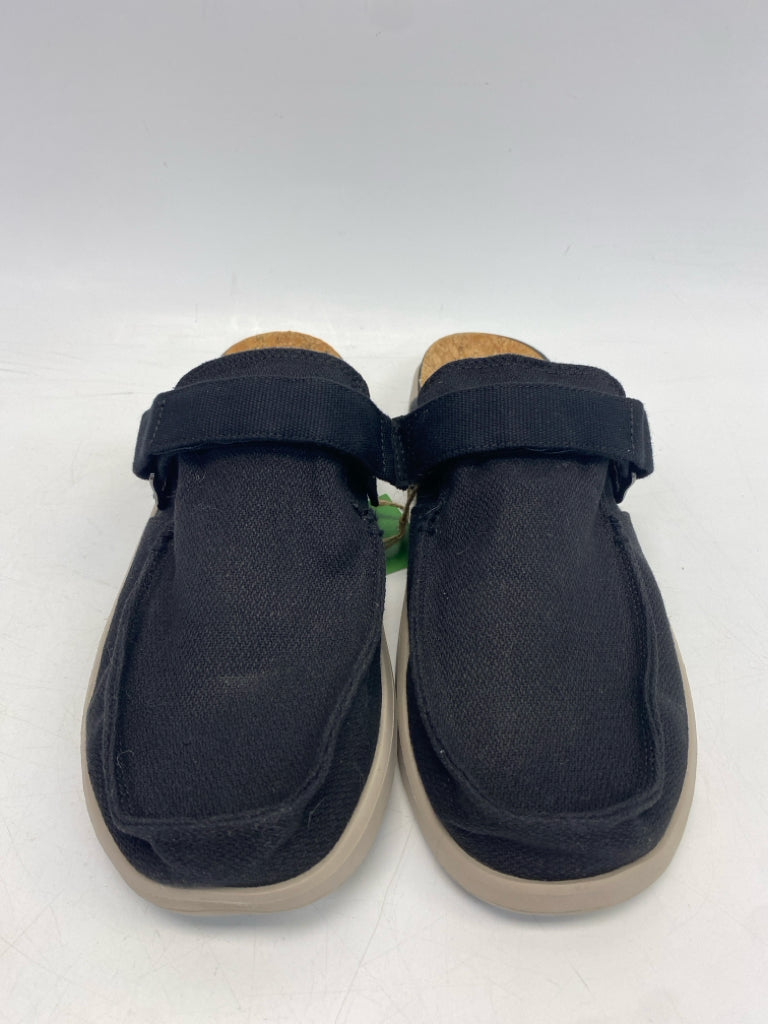 NWT Sanuk Size 13 Black Men&