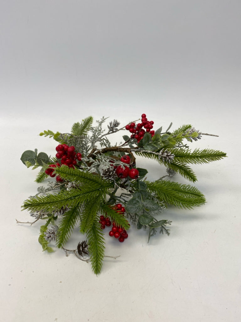 Green Red/Silver Pinecone Christmas