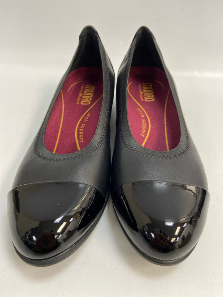 Munro US Shoe Size 7.5 Black Flats