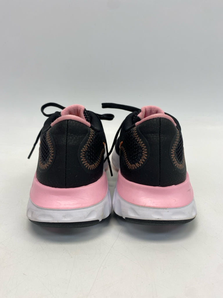 Nike  Size 9.5 Black Orange/Pink Lace-up Sneakers