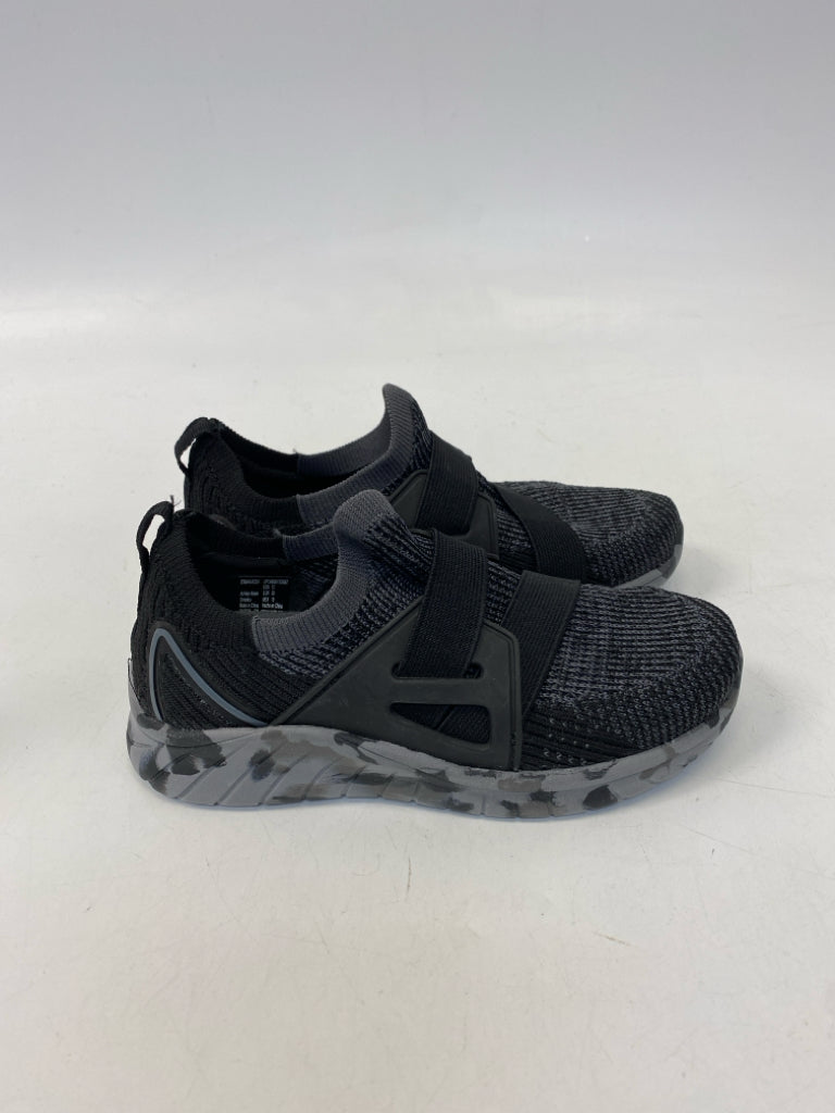 SIZE 12 Black Gray Boy&